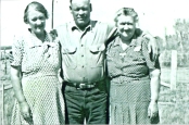 Maxwell Robertson & sisters Maggie Wilcox & Janet Megeath